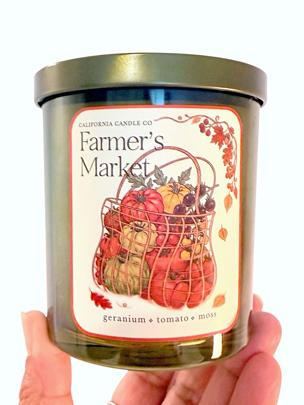 Leoben Company Farmer's Market Luxury Scented Candle - Green